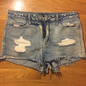 ❌SOLD❌distressed jean shorts, ❌SOLD❌